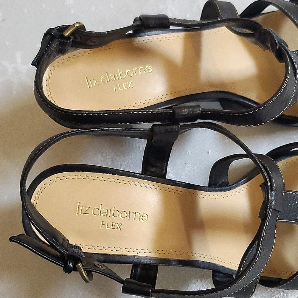 Liz Claiborne Kelly Flex Leather Upper Strappy Buckle Heels Women's Size 10M - Picture 7 of 12